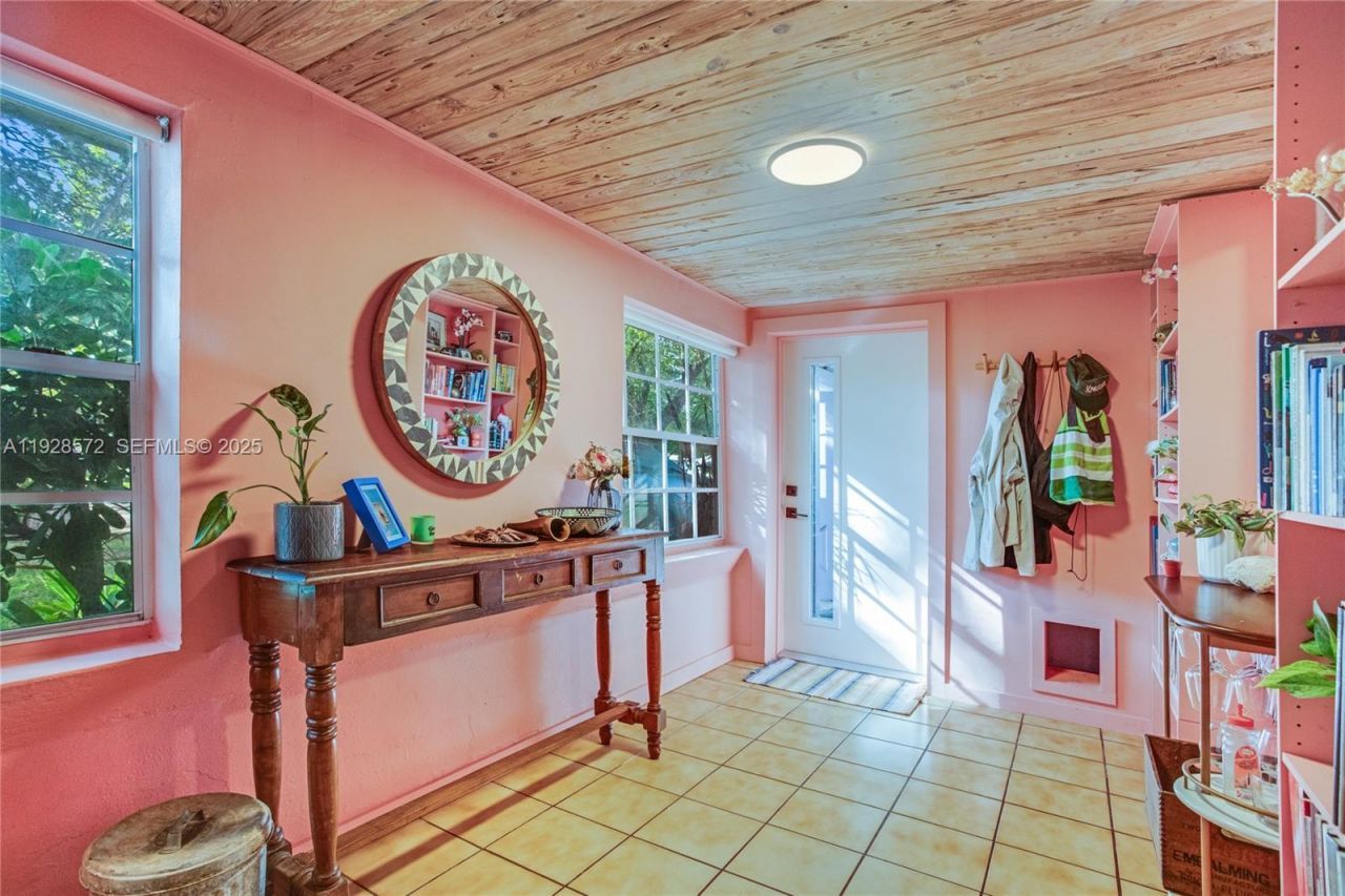 931 SW 29th St, Fort Lauderdale, FL 33315 Photo