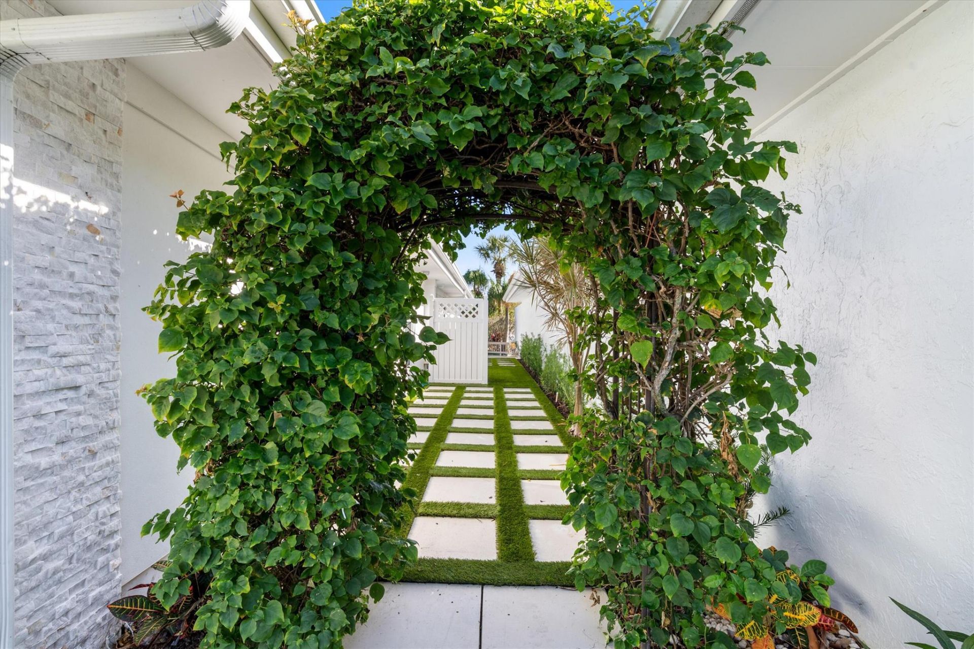 17036 Bay Street, Jupiter, FL 33477 Photo