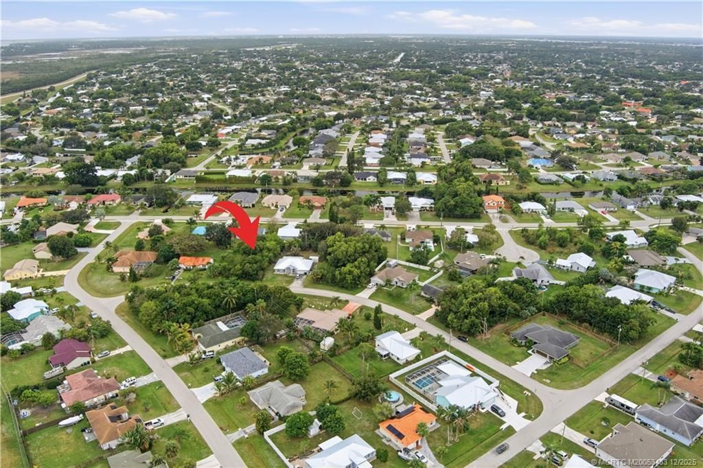 2762 SE Worrell Avenue, Port Saint Lucie, FL 34952 Photo