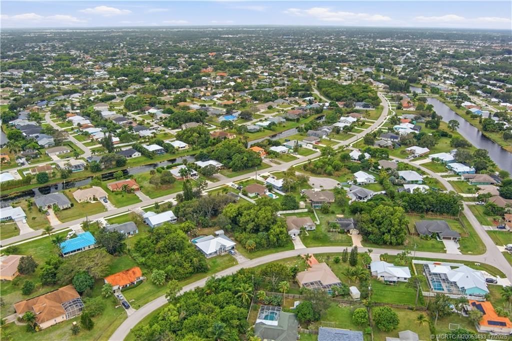 2762 SE Worrell Avenue, Port Saint Lucie, FL 34952 Photo