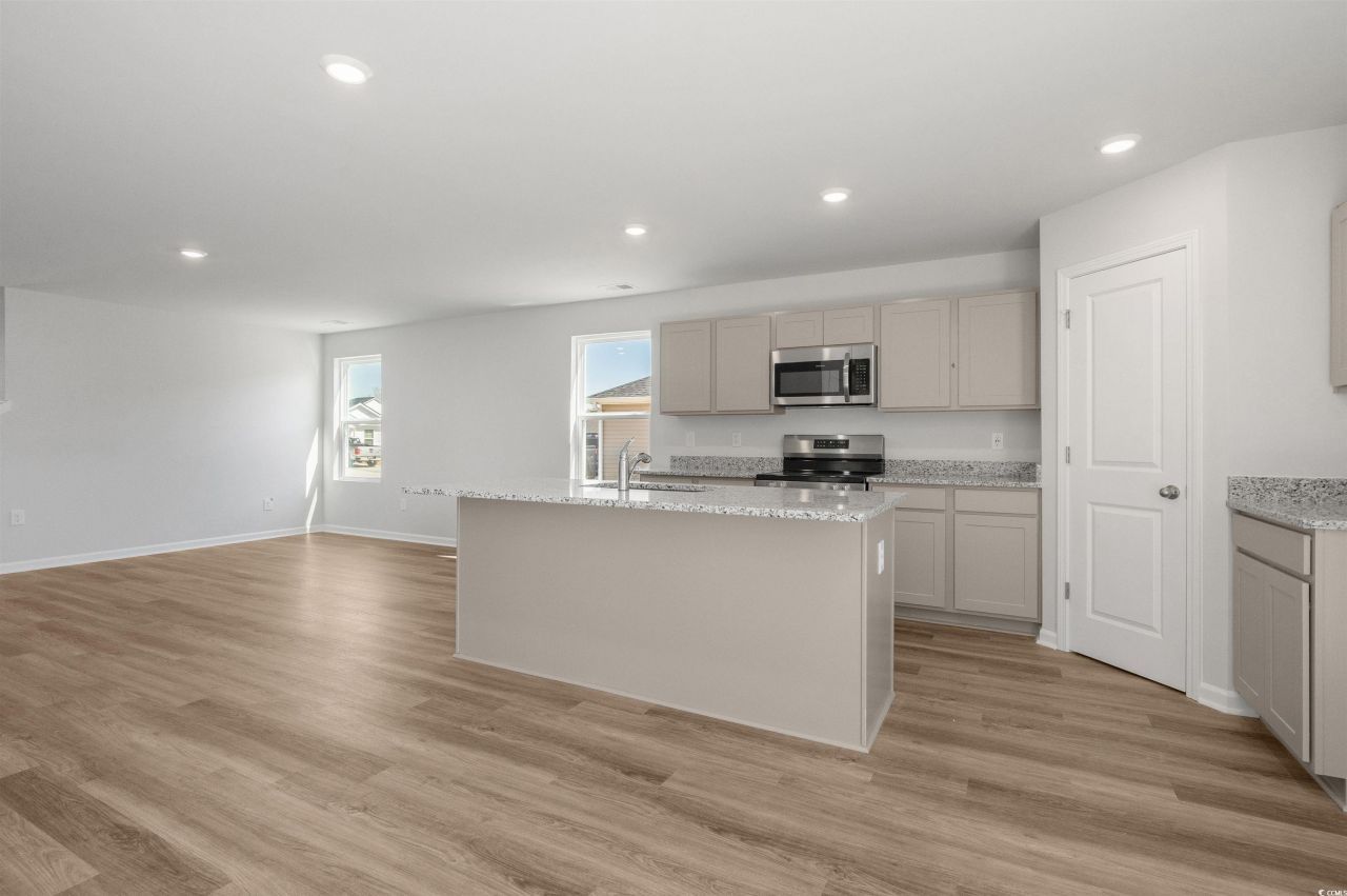 805 Rivas Way Photo 8