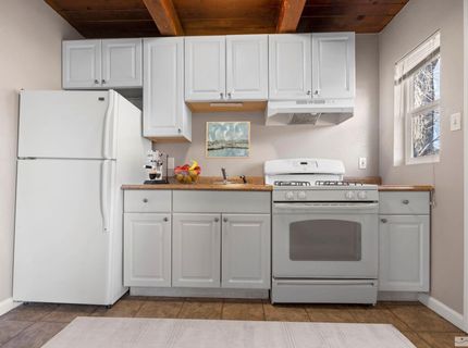 695 Denslowe Drive, Unit C, Reno, NV 89512 Photo