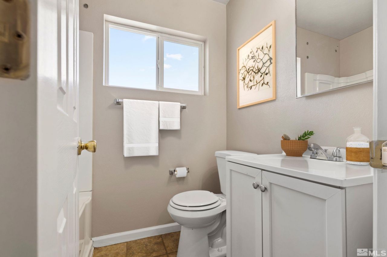 695 Denslowe Drive, Unit C, Reno, NV 89512 Photo