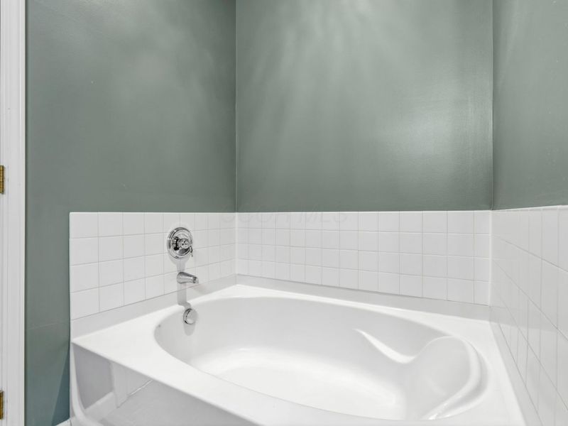 3240 Belstead Drive, Grove City, OH 43123 Photo 28