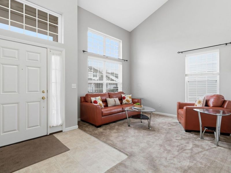 3240 Belstead Drive, Grove City, OH 43123 Photo 3