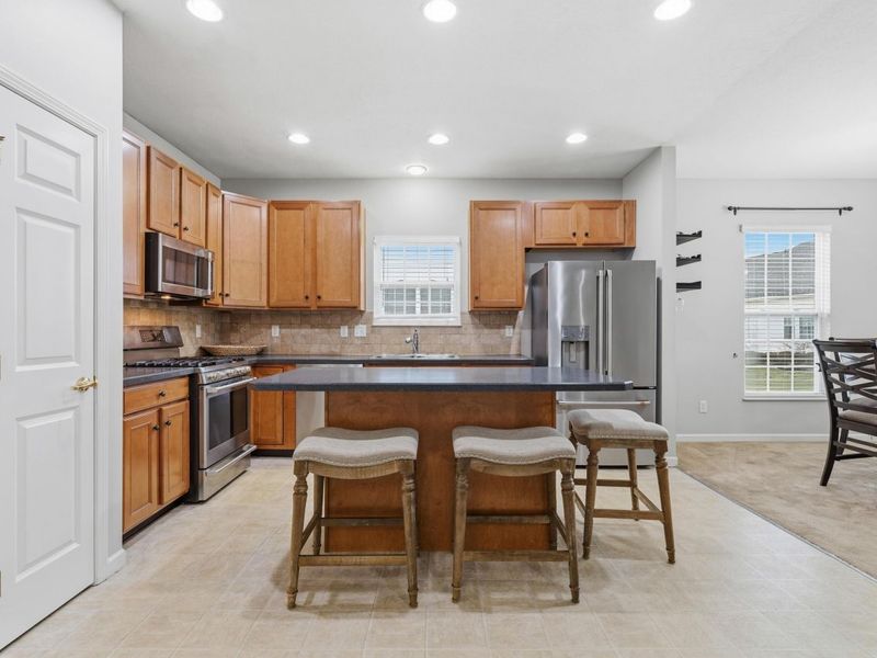 3240 Belstead Drive, Grove City, OH 43123 Photo 6