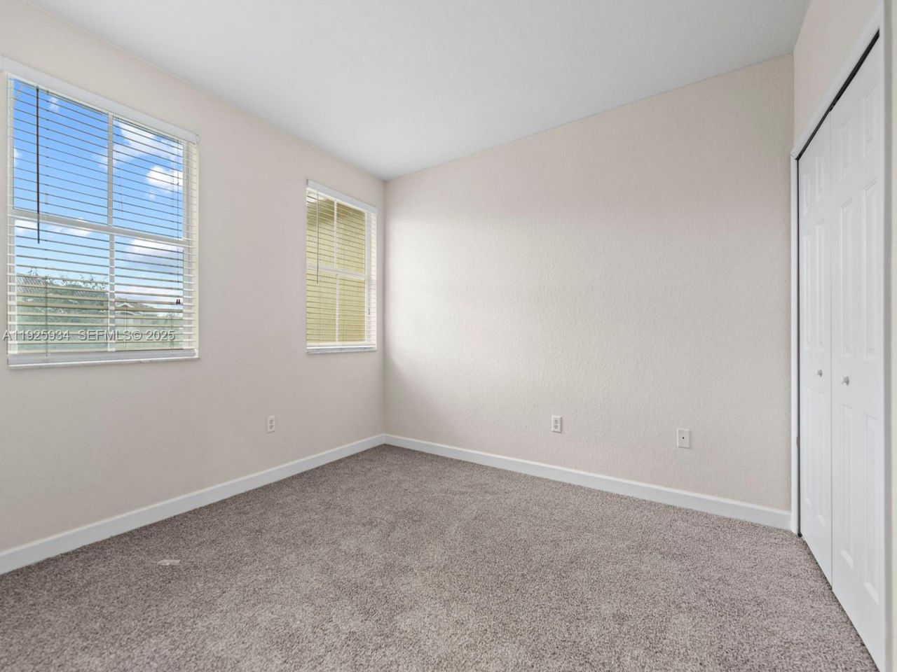 2512 SE 15th Ct, Homestead, FL 33035 Photo