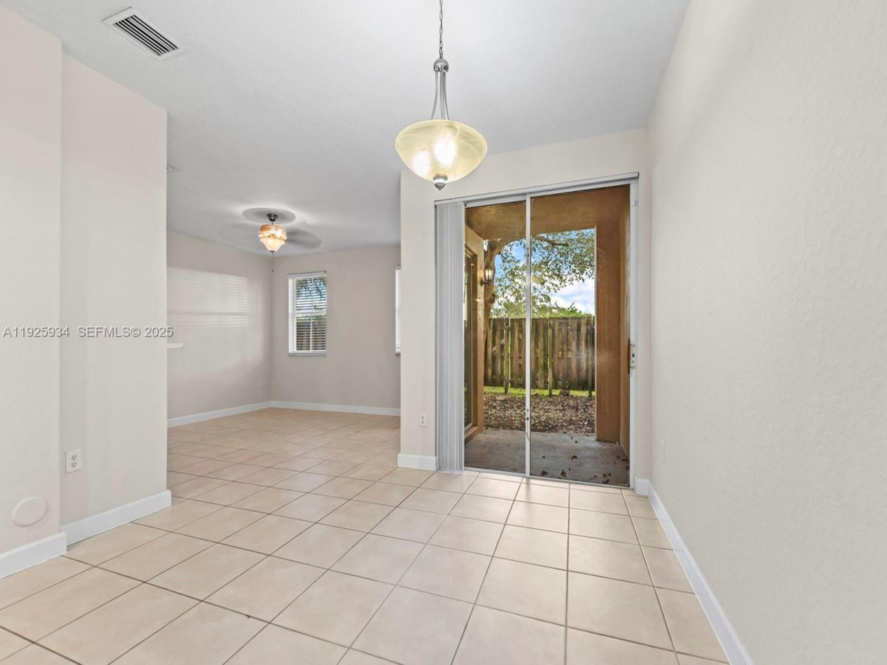 2512 SE 15th Ct, Homestead, FL 33035 Photo