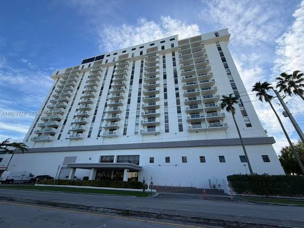 13499 Biscayne Blvd, Unit 1206, North Miami, FL 33181
