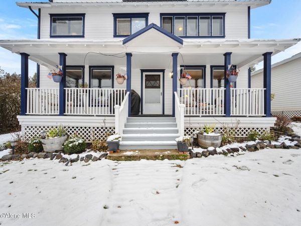 114 N COEUR D ALENE AVE, Harrison, ID 83833