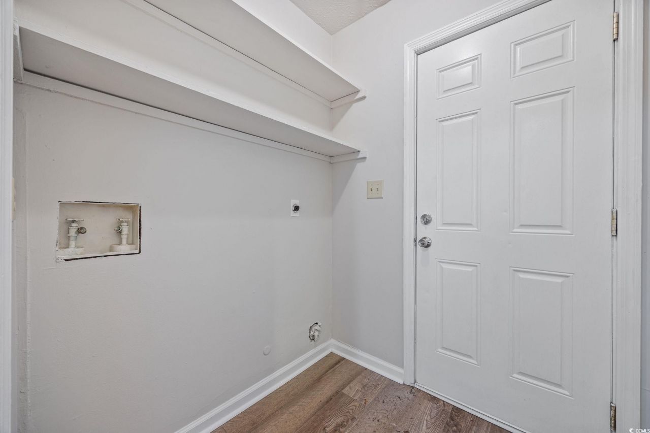 209 Cedar St. Photo 12