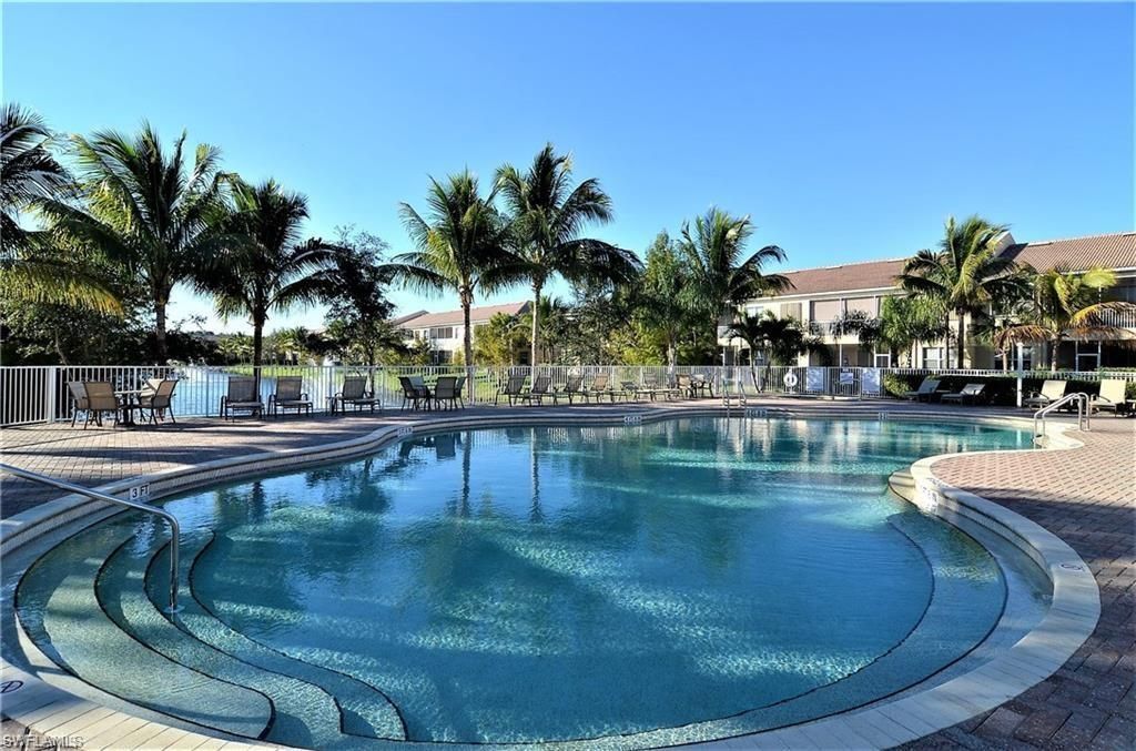 6010 Jonathans Bay Cir, Unit 102, Fort Myers, FL 33908 Photo