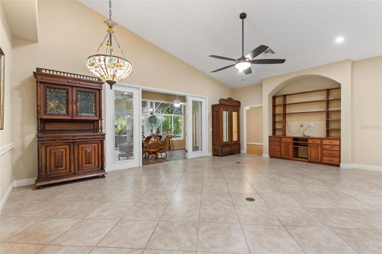 421 Travelers Drive, Polk City, FL 33868 Photo