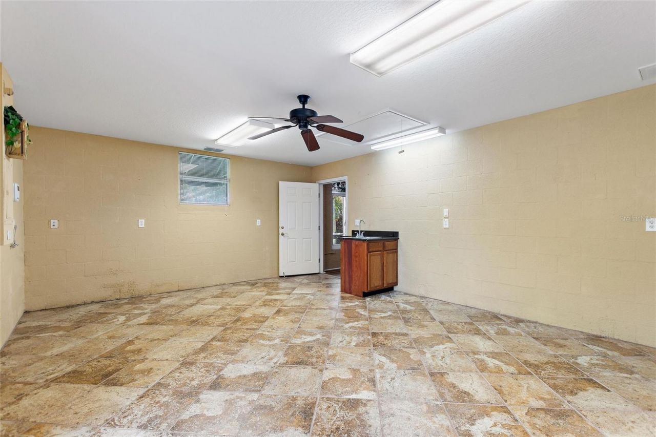 421 Travelers Drive, Polk City, FL 33868 Photo