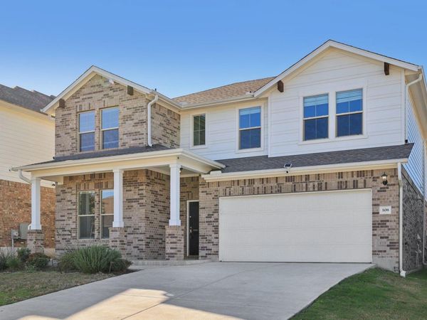 308 Castlefields ST, Hutto, TX 78634