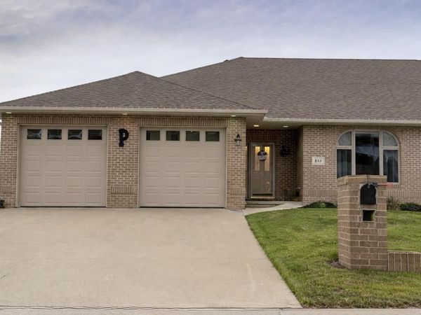 854 Springbrook, Hinton, IA 51024