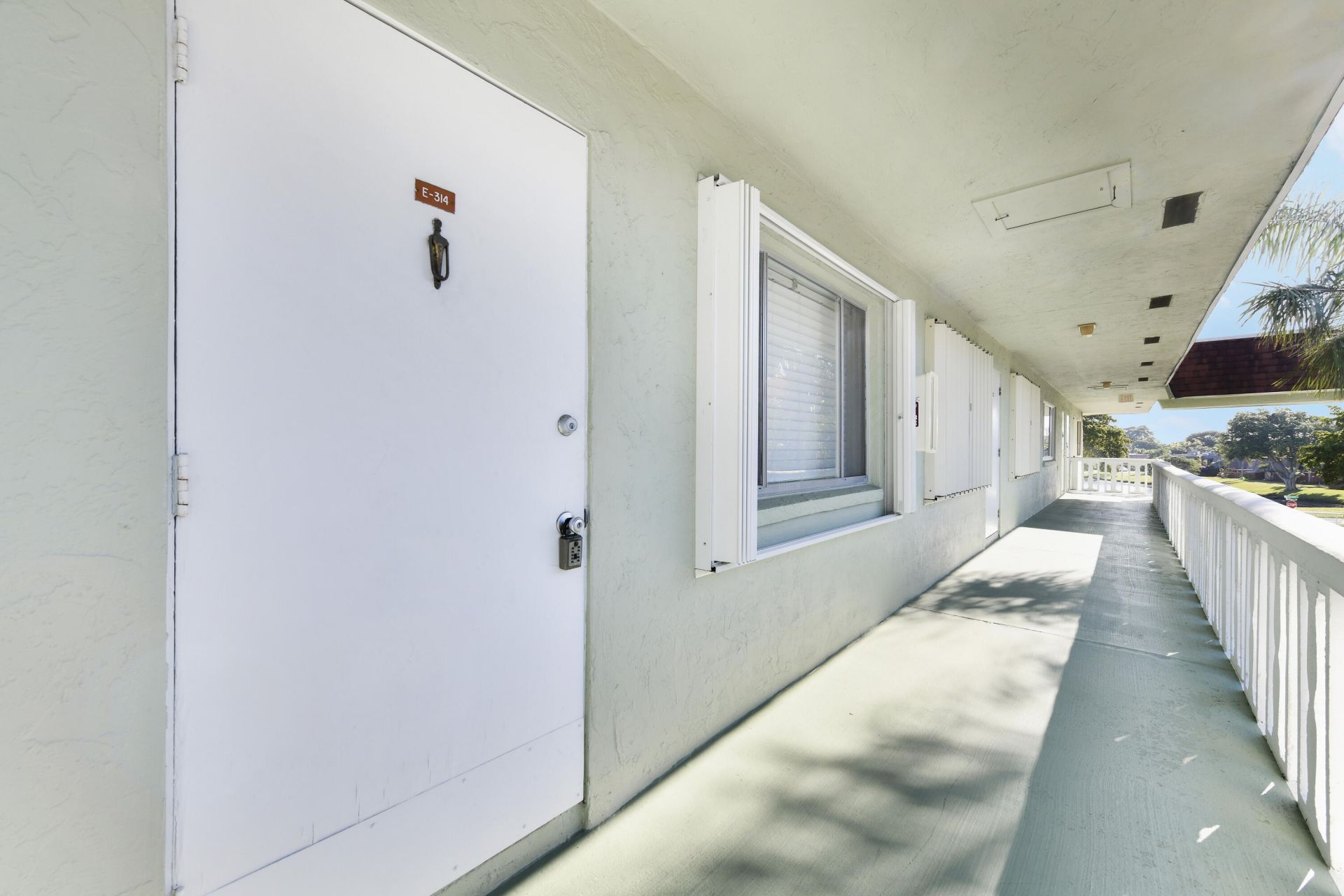 3100 Springdale Boulevard, Unit 314, Palm Springs, FL 33461 Photo