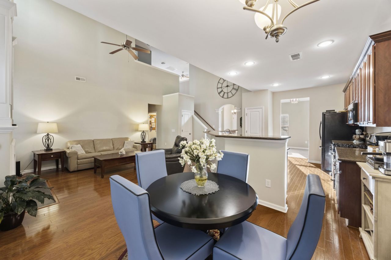 3031 Ellington Drive Photo 12