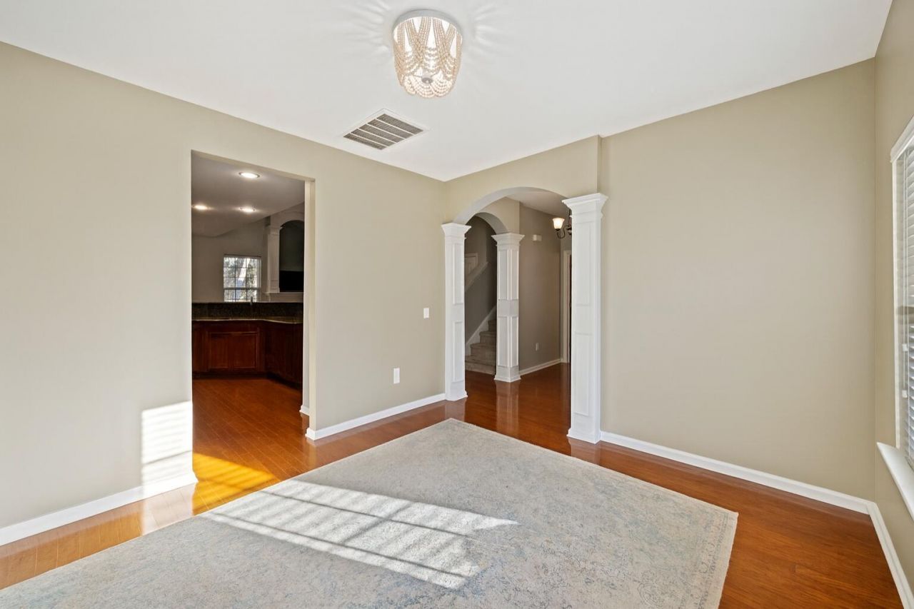 3031 Ellington Drive Photo 16