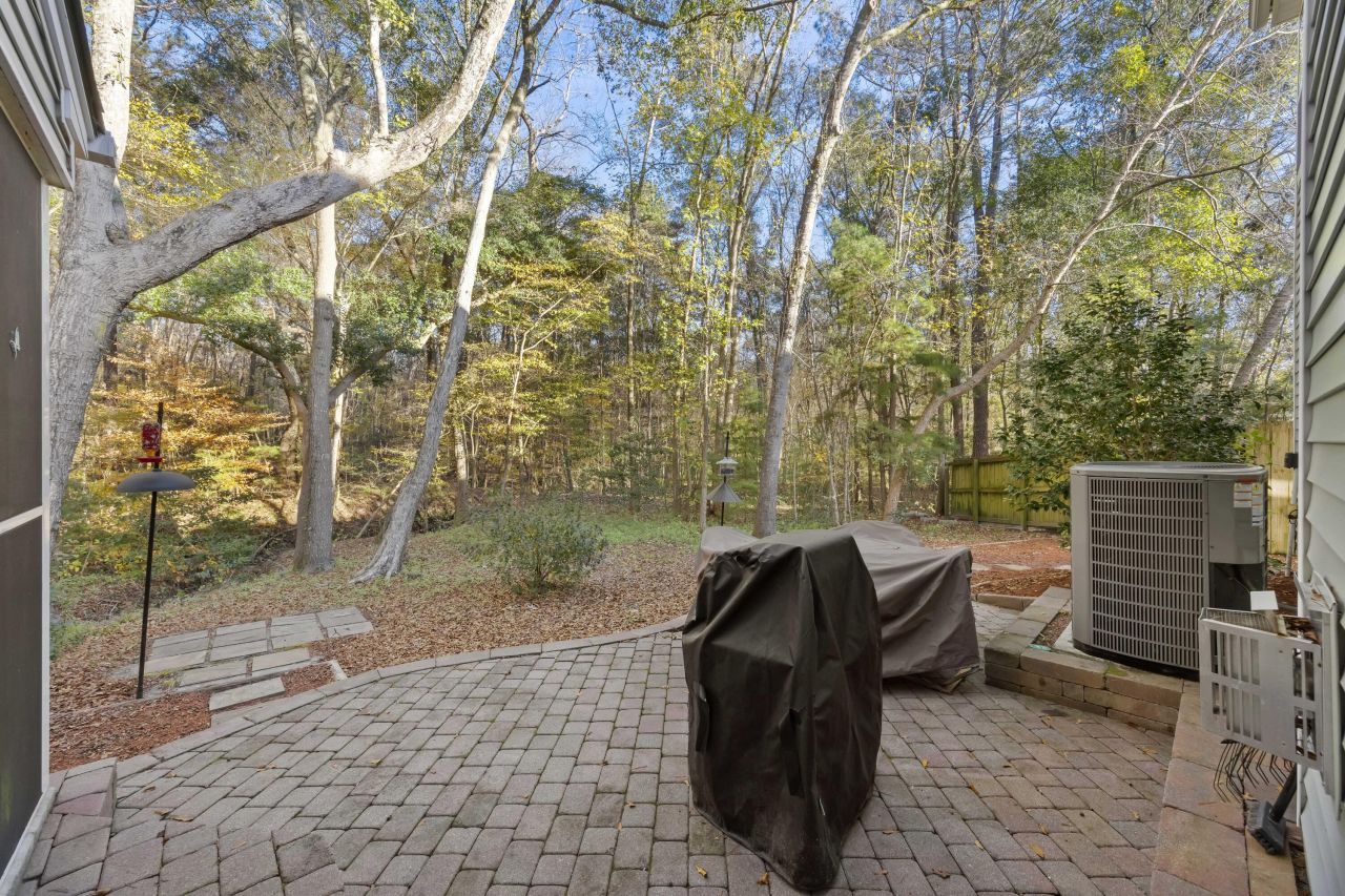 3031 Ellington Drive Photo 9