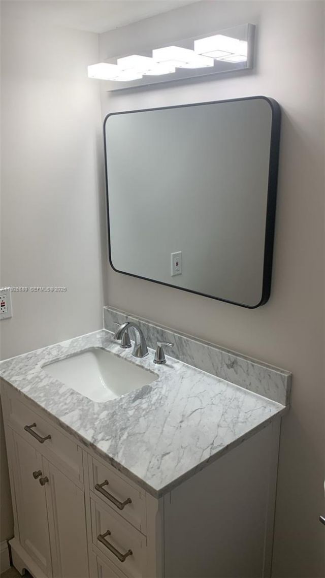 200 Leslie Dr, Unit 1106, Hallandale Beach, FL 33009 Photo