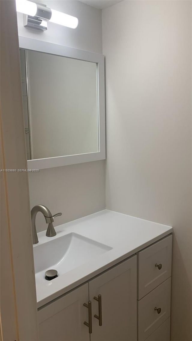 200 Leslie Dr, Unit 1106, Hallandale Beach, FL 33009 Photo