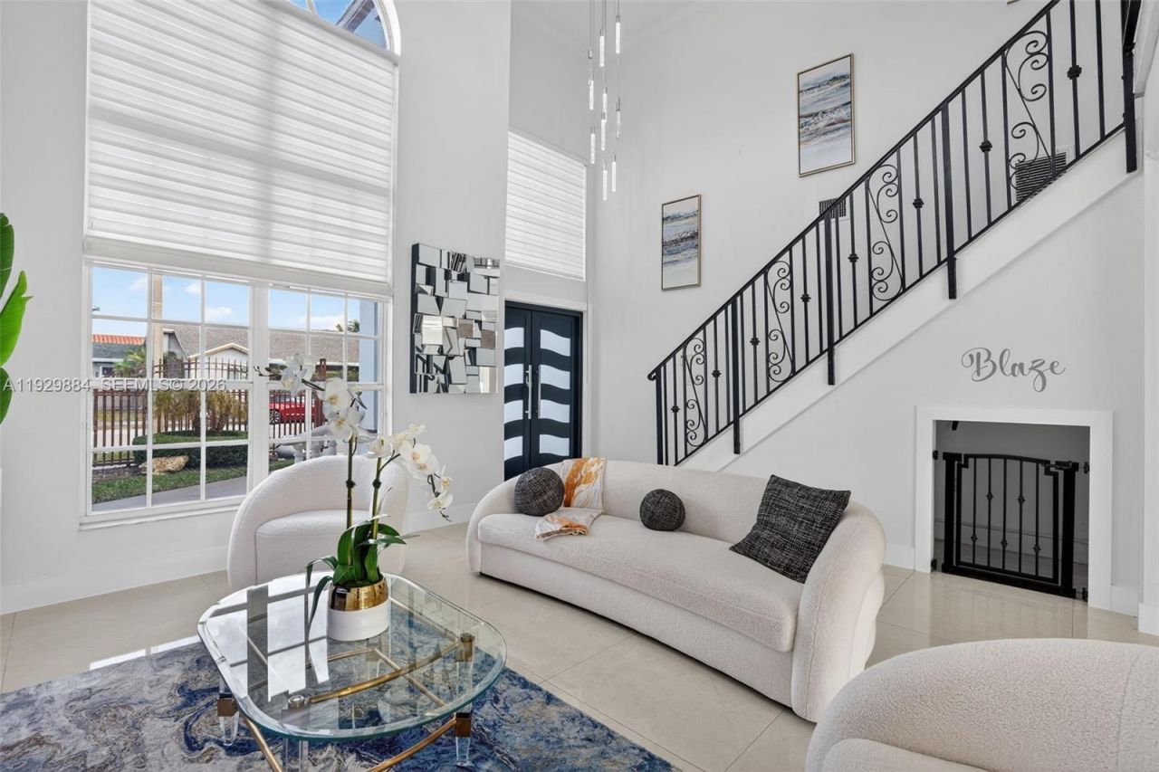 13966 SW 13th St, Miami, FL 33184 Photo