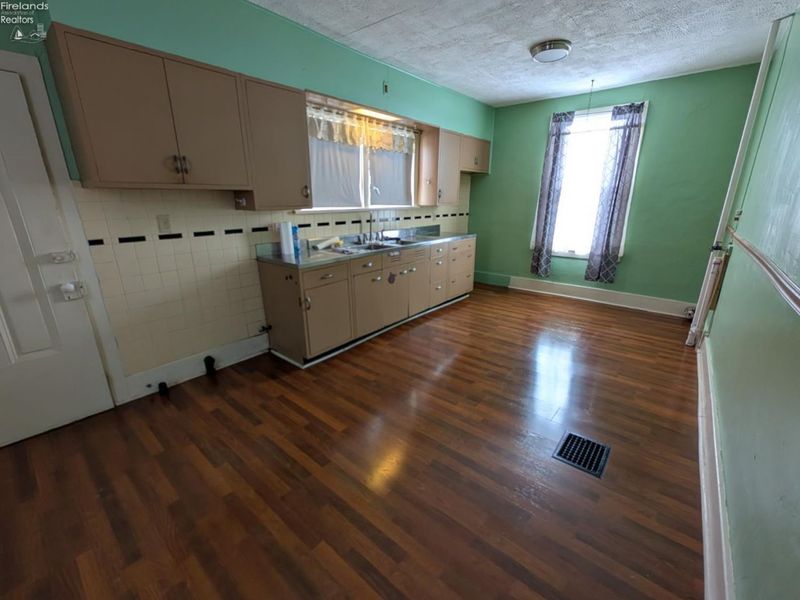 301 Washington Street, Republic, OH 44867 Photo 3