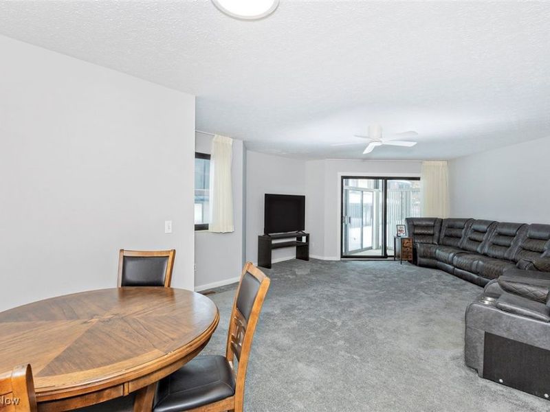 245 Quail Roost, Mayfield Heights, OH 44124 Photo 11