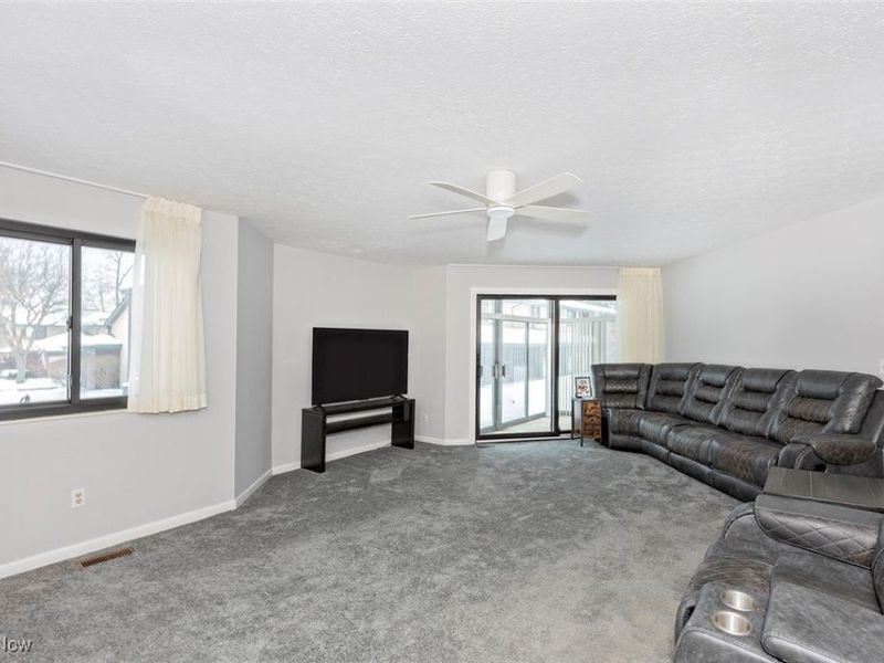 245 Quail Roost, Mayfield Heights, OH 44124 Photo 12