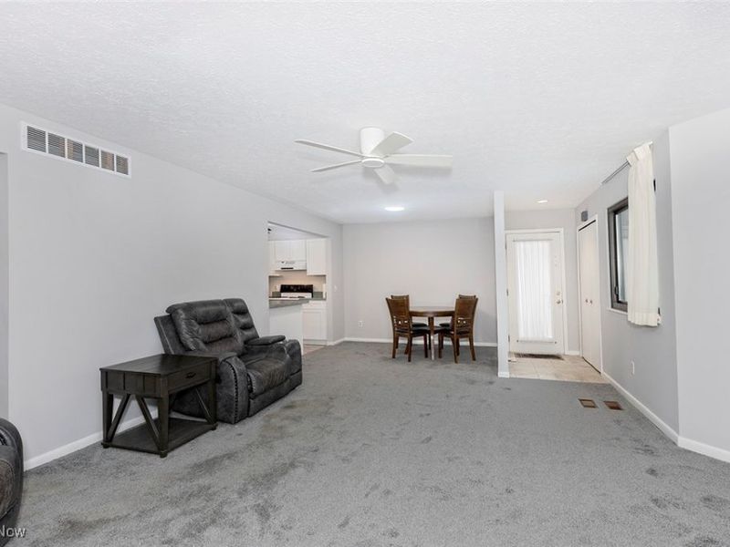 245 Quail Roost, Mayfield Heights, OH 44124 Photo 15