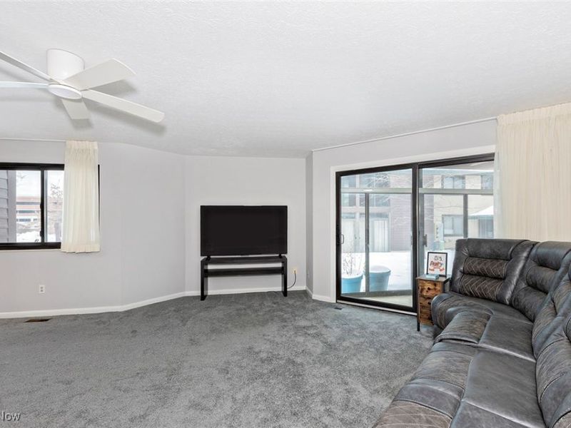 245 Quail Roost, Mayfield Heights, OH 44124 Photo 16