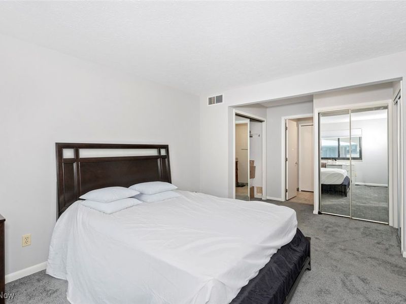 245 Quail Roost, Mayfield Heights, OH 44124 Photo 22