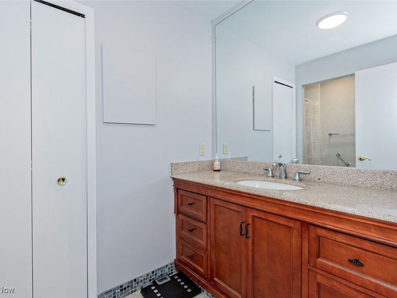 245 Quail Roost, Mayfield Heights, OH 44124 Photo 25