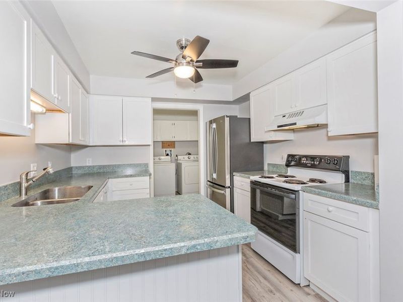 245 Quail Roost, Mayfield Heights, OH 44124 Photo 5