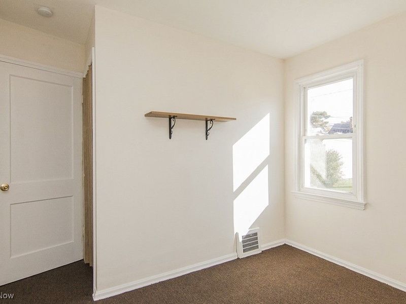 15312 Benhoff Drive, Maple Heights, OH 44137 Photo 10