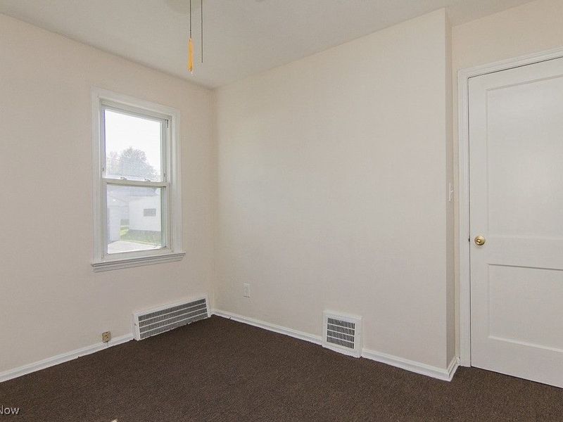 15312 Benhoff Drive, Maple Heights, OH 44137 Photo 13