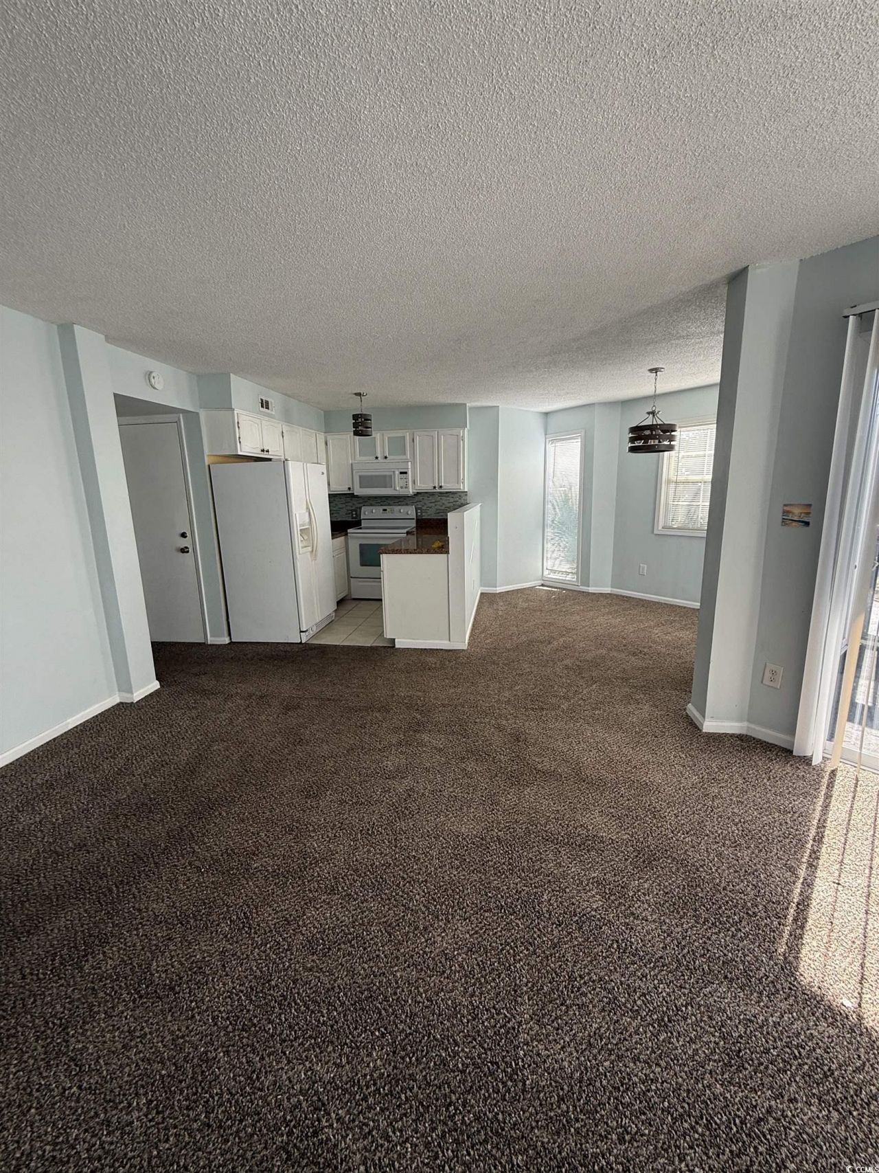 1500 Cenith Dr. Photo 7