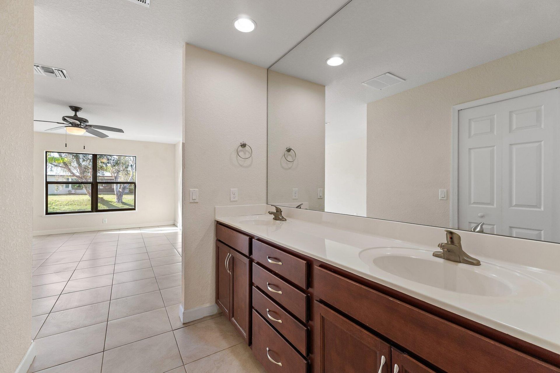 3 S Granada Lane, Port Saint Lucie, FL 34952 Photo