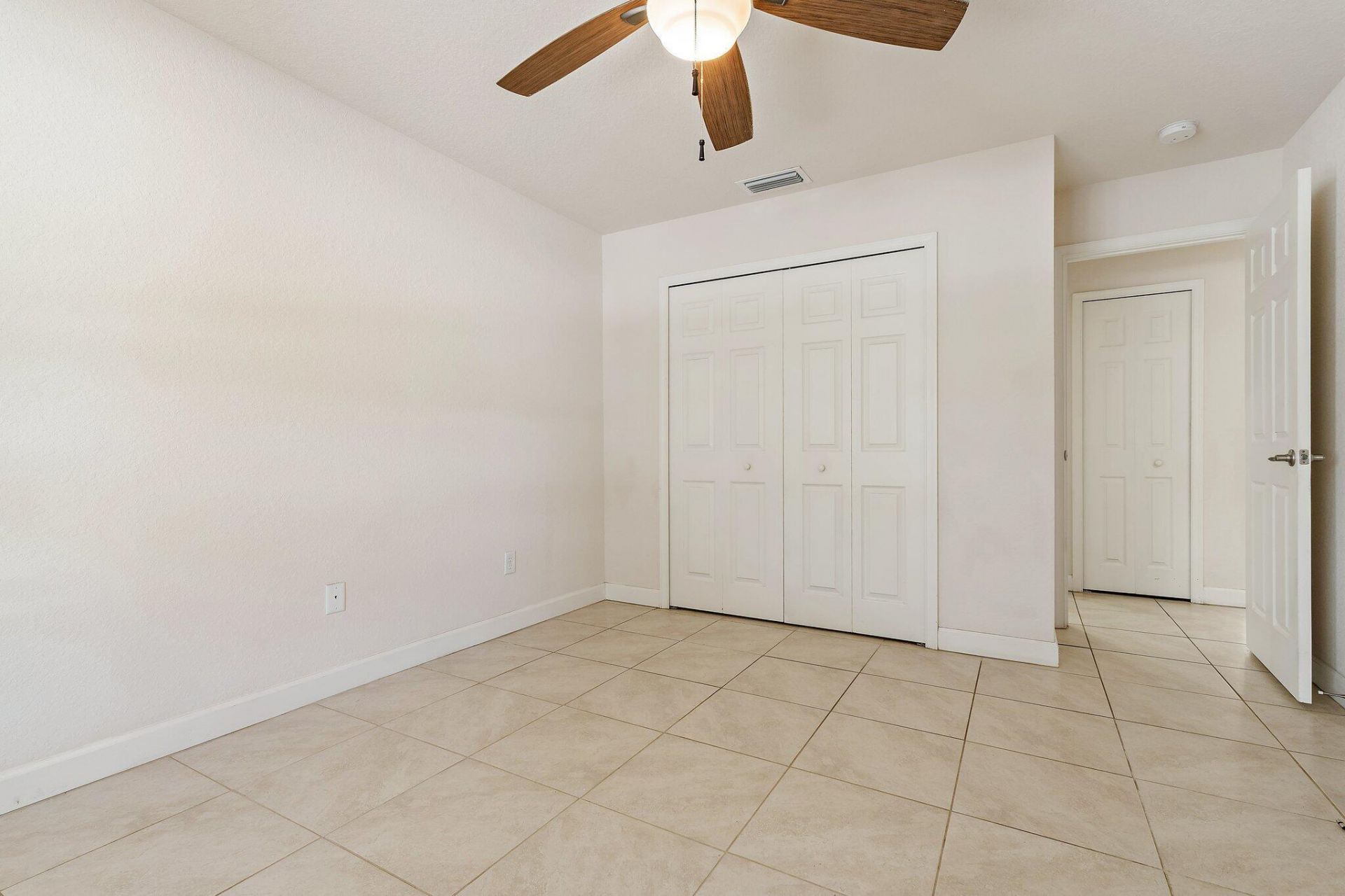 3 S Granada Lane, Port Saint Lucie, FL 34952 Photo