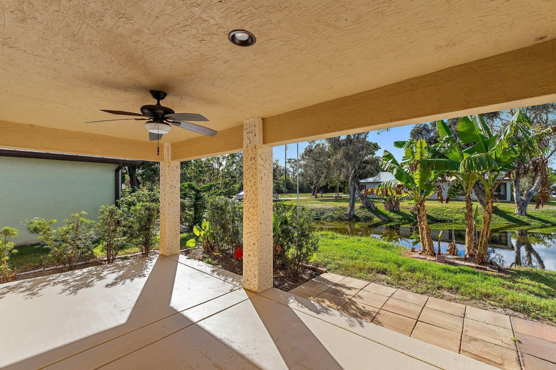 3 S Granada Lane, Port Saint Lucie, FL 34952 Photo