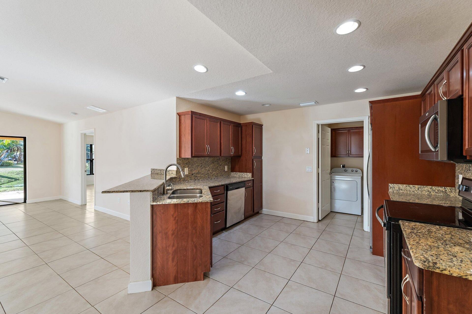 3 S Granada Lane, Port Saint Lucie, FL 34952 Photo