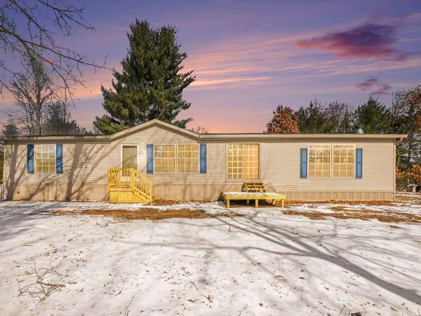 17790 Monroe Road, Morley, MI 49336