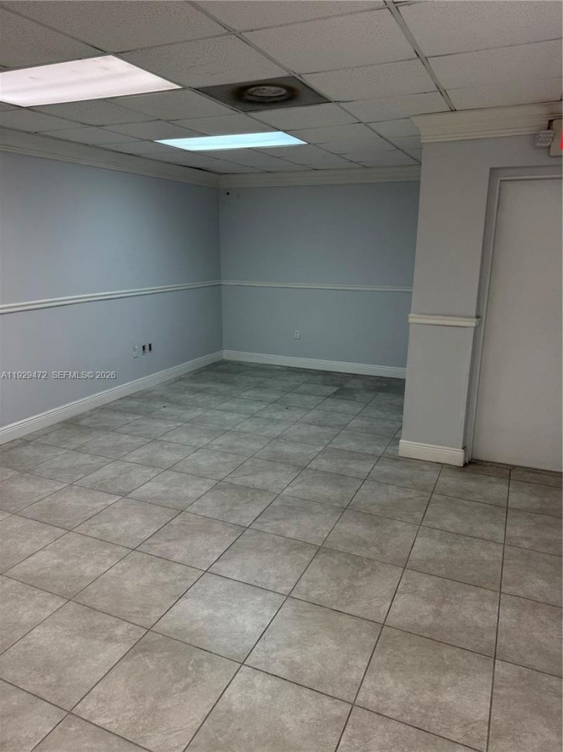 7400 NW 7th St, Unit 2, Miami, FL 33126 Photo