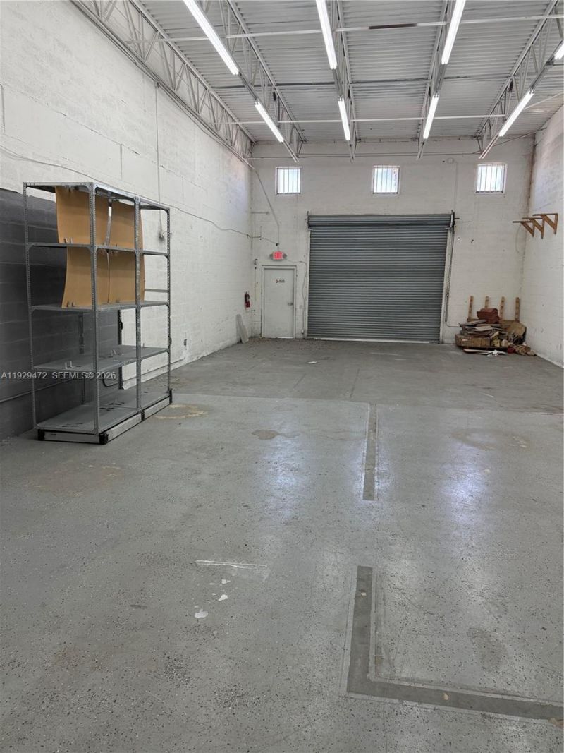 7400 NW 7th St, Unit 2, Miami, FL 33126 Photo
