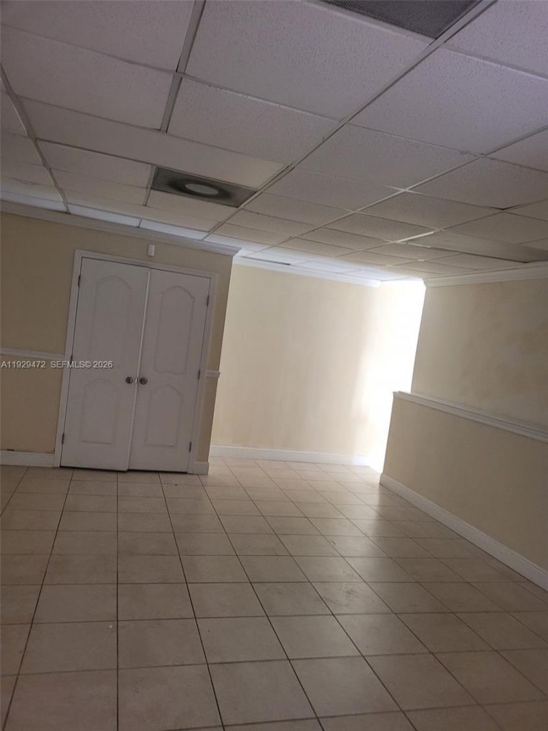 7400 NW 7th St, Unit 2, Miami, FL 33126 Photo