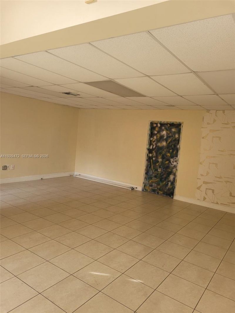 7400 NW 7th St, Unit 2, Miami, FL 33126 Photo