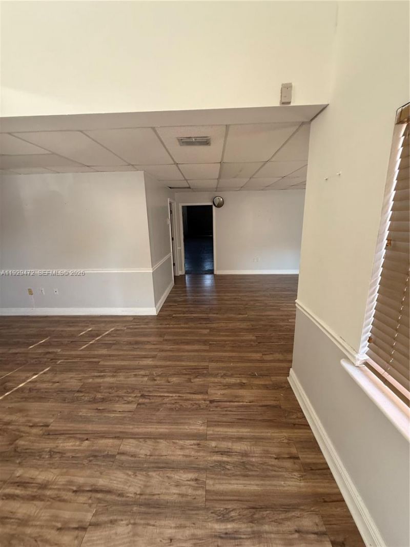 7400 NW 7th St, Unit 2, Miami, FL 33126 Photo