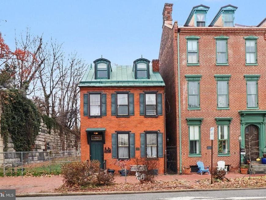 329 S Front Street, Harrisburg, PA 17104 Main Photo