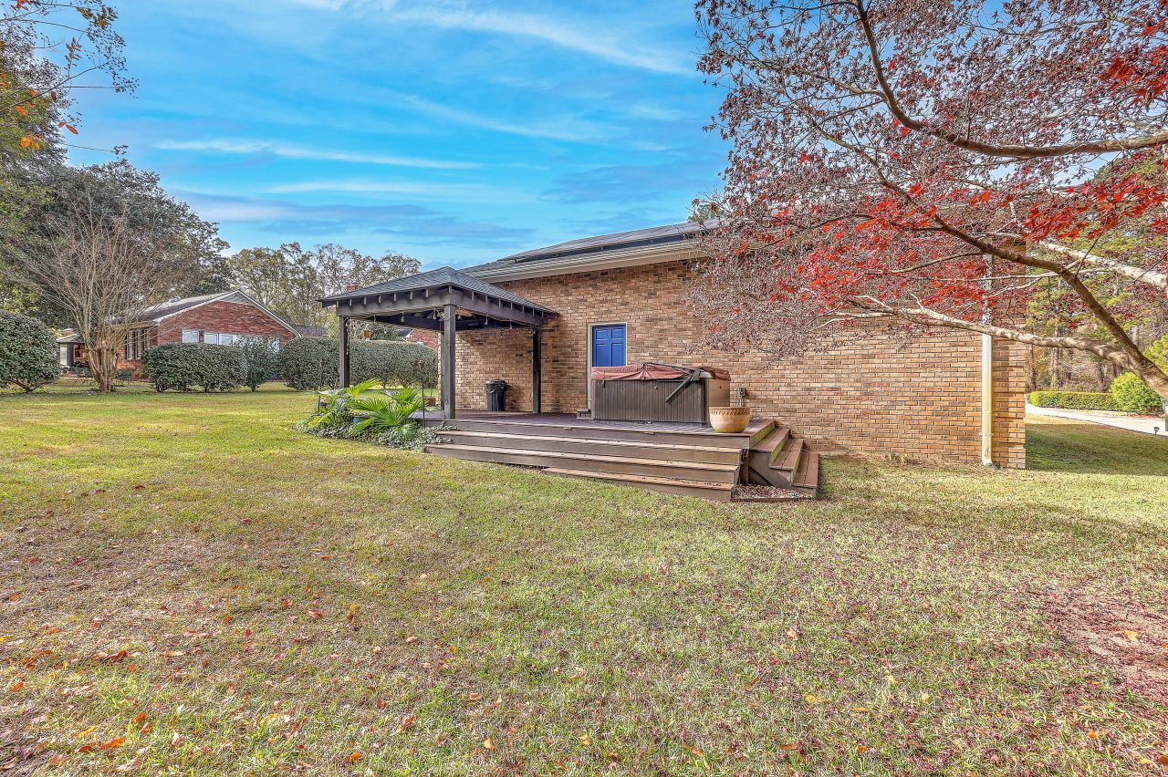 125 Cooper Drive Photo 32